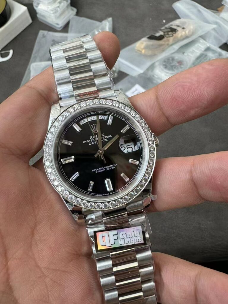 Replica Rolex Day-Date Diamond Watch