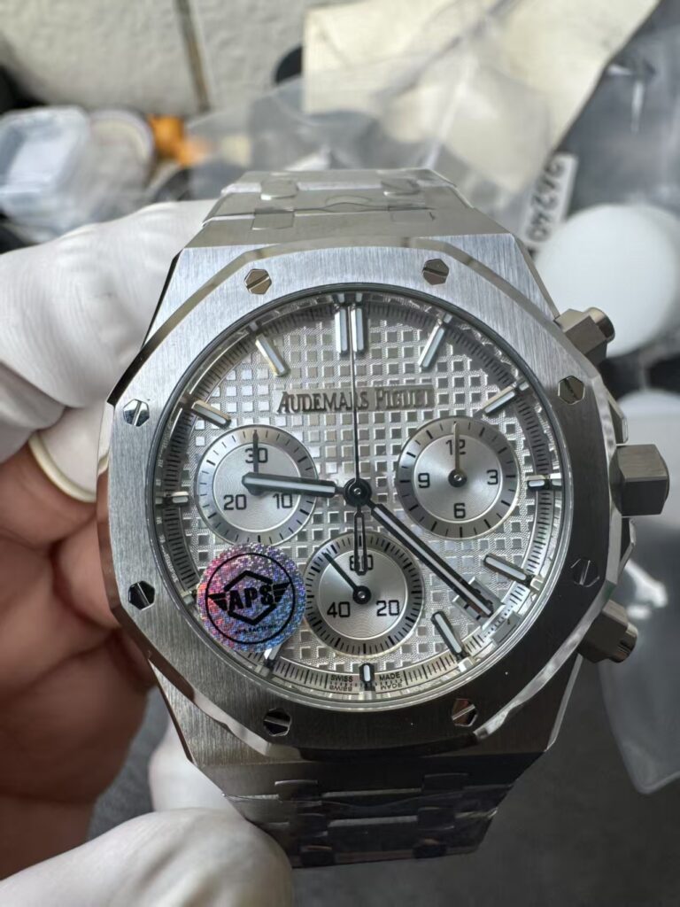 Replica Audemars Piguet 26240